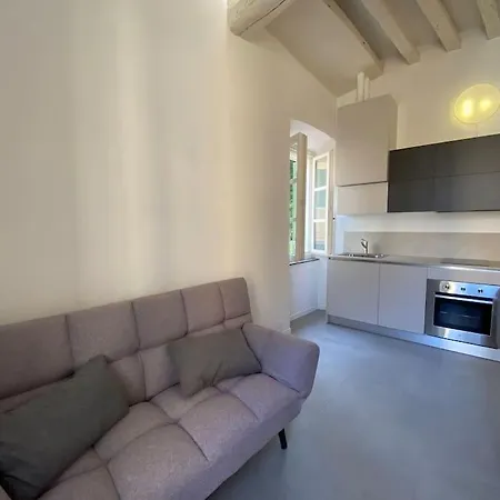 Berzieri Luxury Apartamento *
